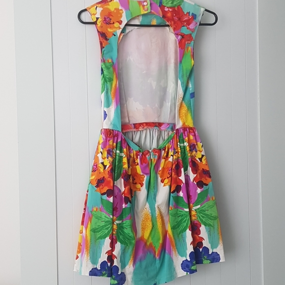 Dress - Picture 2 of 3